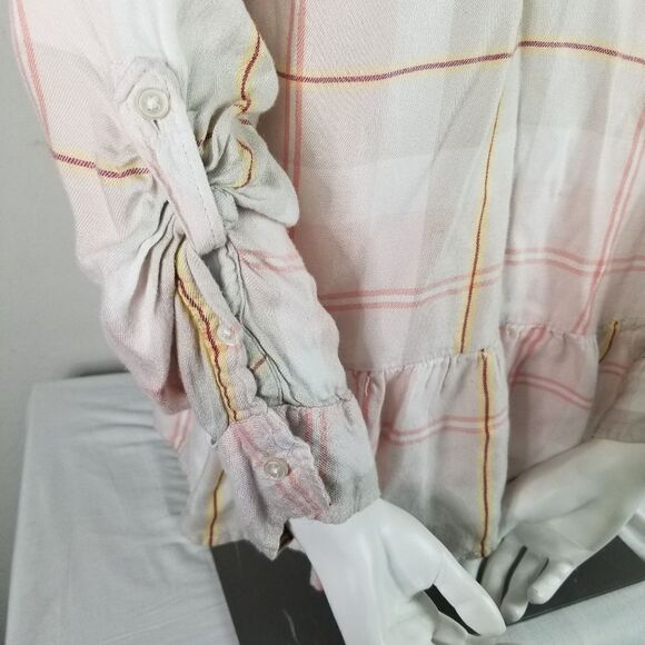 Express Pastel Plaid Peplum Button Front Top‎ Size M - Picture 5 of 8